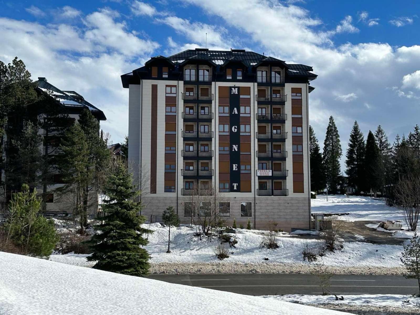 Aparthotel Velika Recepcija Cc Magnet Zlatibor Zewnętrze zdjęcie